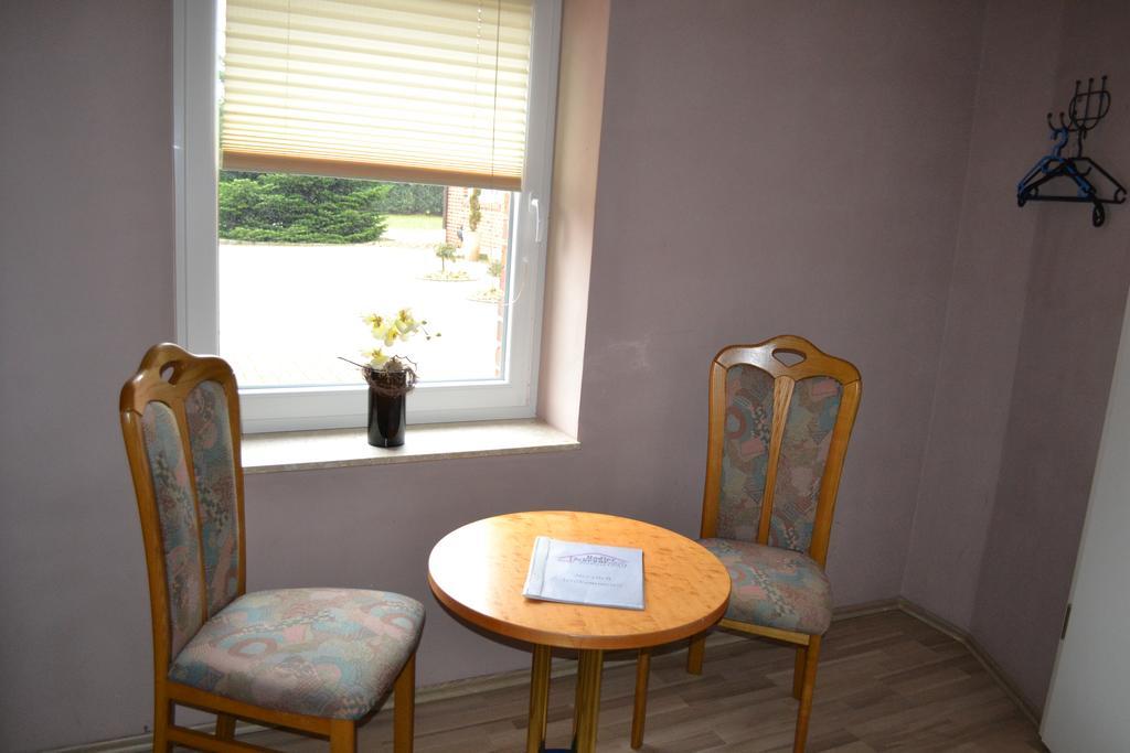 Gaestehaus Radler Scheune Heede ภายนอก รูปภาพ
