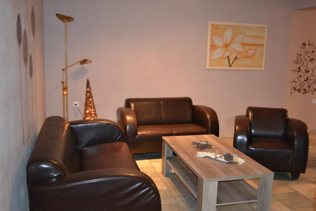 Gaestehaus Radler Scheune Heede ภายนอก รูปภาพ